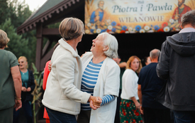 Zespoły, goście, organizatorzy i publiczność na Festynie.