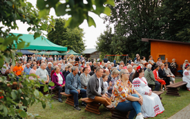 Zespoły, goście, organizatorzy i publiczność na Festynie.