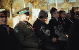 Zdjęcia przedstawia przedstwaicieli służb mundurowych podczas uroczystości.